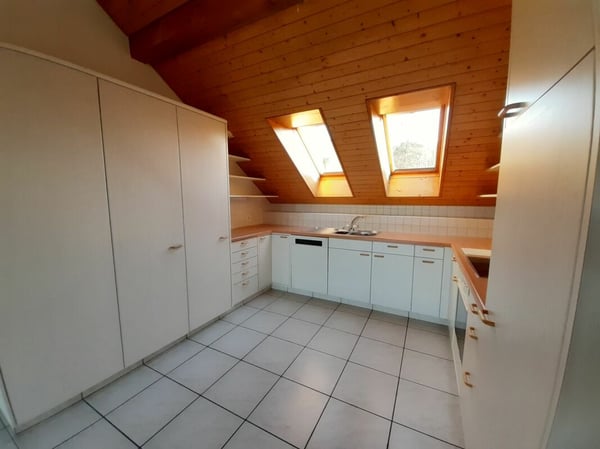 3 1/2 Zimmer-Dachwohnung 3
