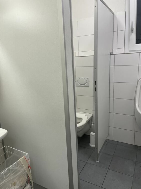 Gewerbe- und Lagergebäude GB9 UG 8