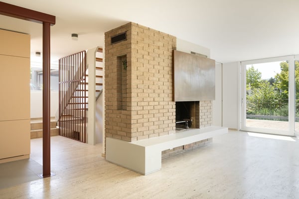 Freistehendes Einfamilienhaus mit Pool und Doppelgarage 4