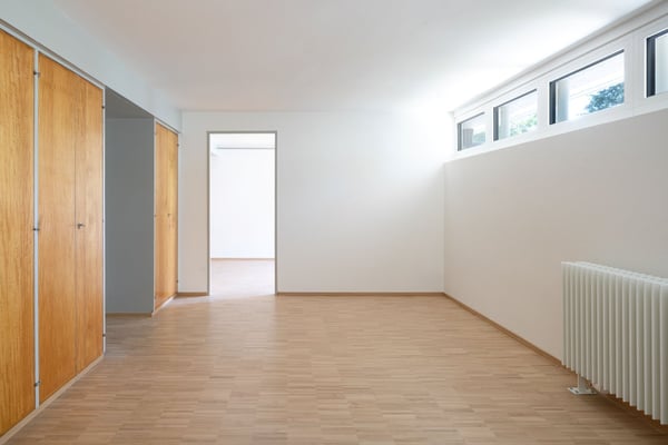 Freistehendes Einfamilienhaus mit Pool und Doppelgarage 13