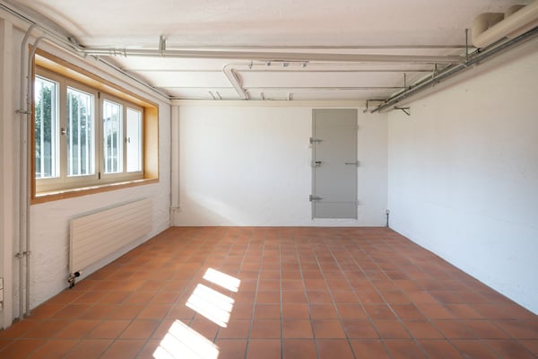 Grosszügiges Einfamilienhaus mit viel Grün und Privatsphäre 11