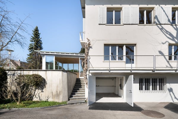 Grosszügiges Einfamilienhaus mit viel Grün und Privatsphäre 13