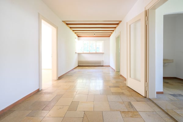 Viel Platz auf Zeit - 7.5-Zimmer-Haus mit grossem Garten in Bottmingen 3