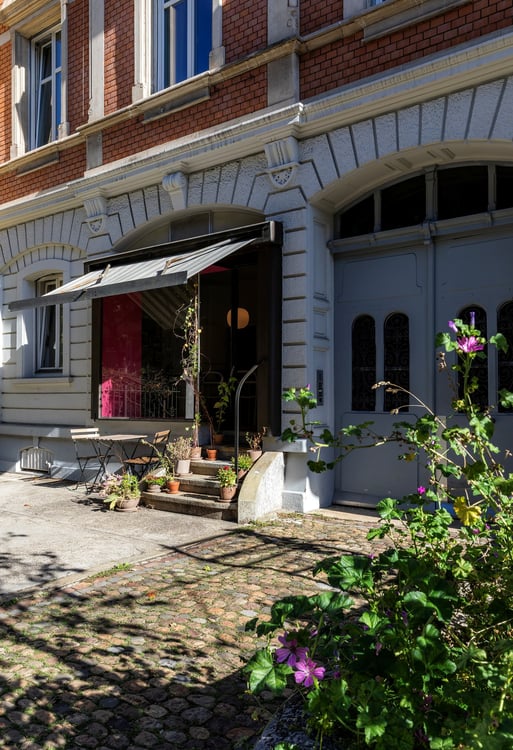 Charaktervolles Stadthaus mit drei Wohnungen und Gewerbeflächen 3