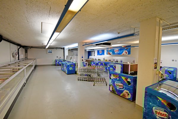 Vollvermietetes Renditeobjekt - Gewerbeliegenschaft 9