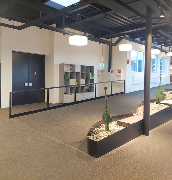 Licht. Raum. Möglichkeiten. Ihre Ausstellungsfläche in Ittigen! 10