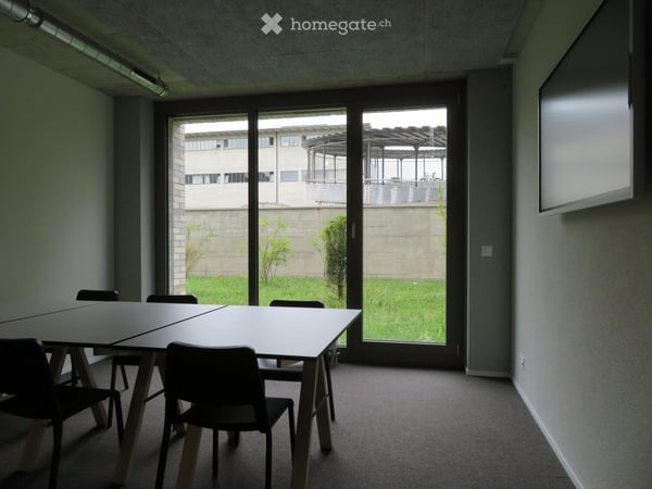 Moderne Gewerberäume in Liebefeld 8