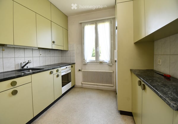 Einseitig angebautes 4.5 Zimmer Einfamilienhaus mit Umschwung 5