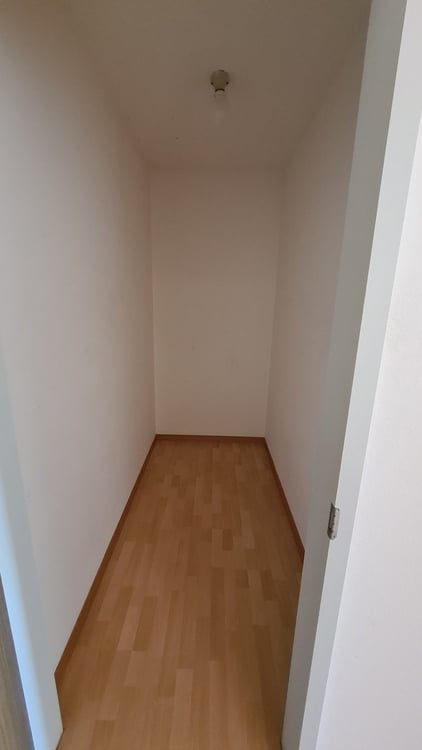 Sonnige 1.5-Zimmerwohnung mit Weitsicht im Kleefeld 6