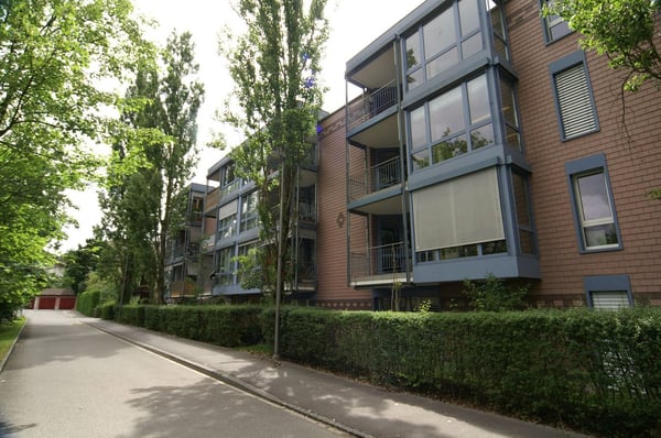 2.5-Zimmerwohnung nahe Rosengarten mit Garten 1
