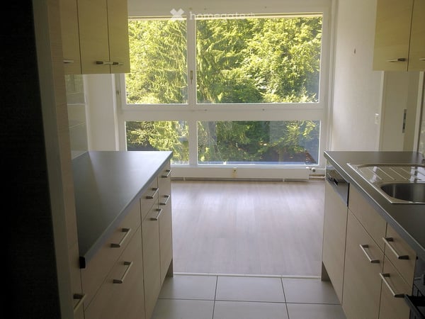 Moderne 7.5-Zimmerwohnung mit Weitsicht im Kleefeld 2