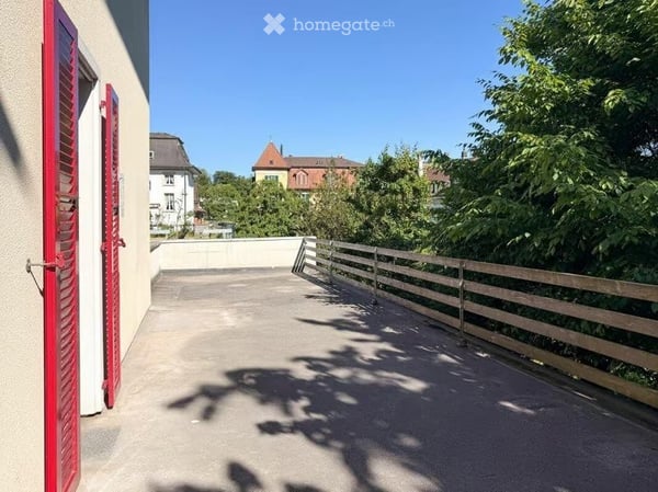 Zentral und ruhig - 3.5 Zimmer mit Terrasse 1