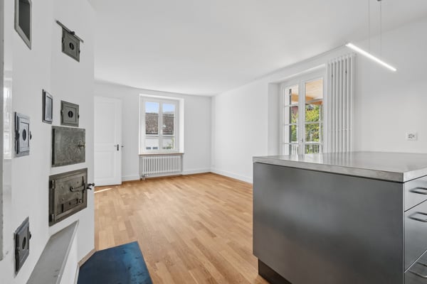 stillvoll sanierte 5.5-Zimmer-Wohnung 12