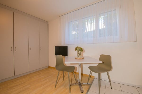 Studio Apartment - möbliert 7