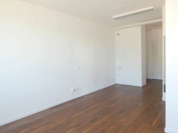 Büro-Praxisraum im Zentrum Mutschellen 6