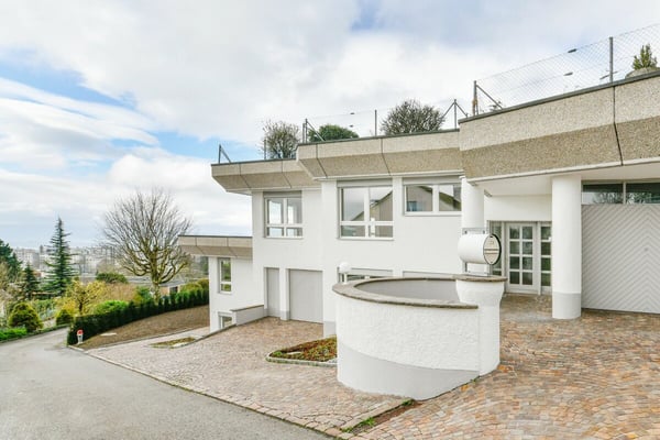 Terrassenhaus mit atemberaubender Aussicht 1