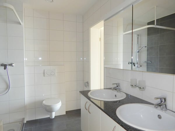 Helle, grosszügige, kinderfreundliche Wohnung 9