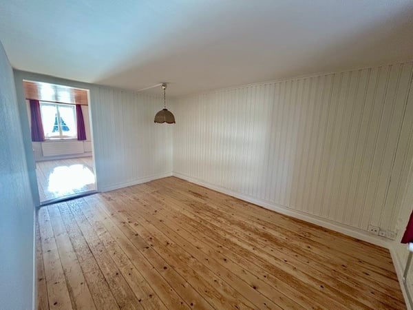 Charmantes 8.5-Zimmer-Bauernhaus in Dielsdorf 6