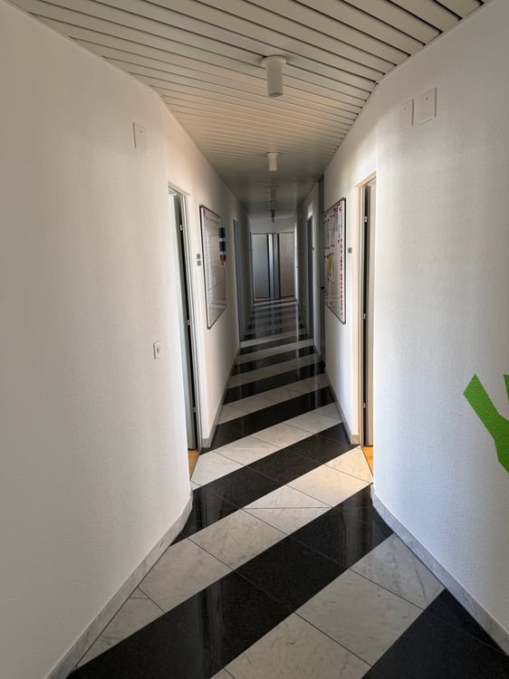 Attraktive Bürofläche in Dielsdorf 4