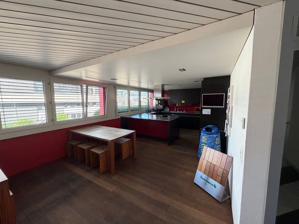Attraktive Bürofläche in Dielsdorf 9