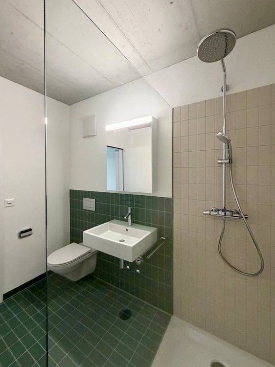 Erstvermietung 3-Zimmerwohnung an zentraler Lage in Dielsdorf 3