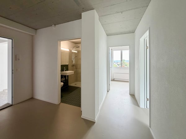 Erstvermietung 3-Zimmerwohnung an zentraler Lage in Dielsdorf 5