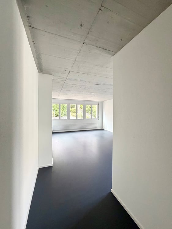 Erstvermietung 3-Zimmerwohnung an zentraler Lage in Dielsdorf 5