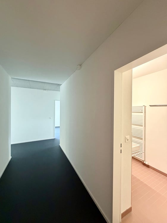 Erstvermietung 3-Zimmerwohnung an zentraler Lage in Dielsdorf 4