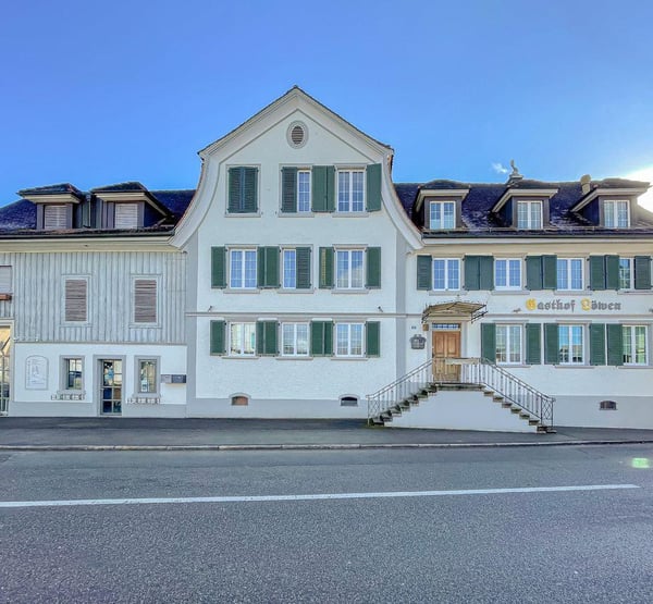TRADITIONSREICHES RESTAURANT MIT VIEL CHARME 2