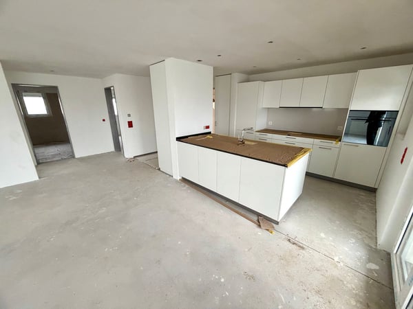 Erstvermietung  grosszügige 1.5-Zimmer-Wohnung an bevorzugter Hanglage 3