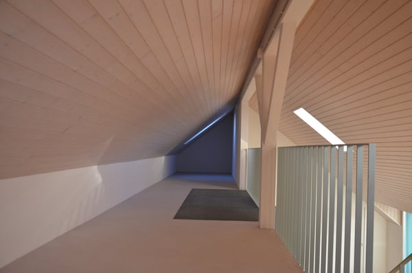 grosse 1.5-Zimmer-Dachwohnung mit Galerie an ruhiger Lage 4