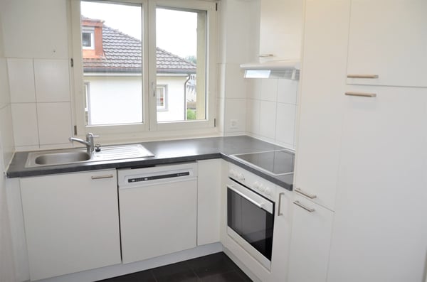 2-Zimmer-Wohnung an zentraler Lage mit Balkon 2