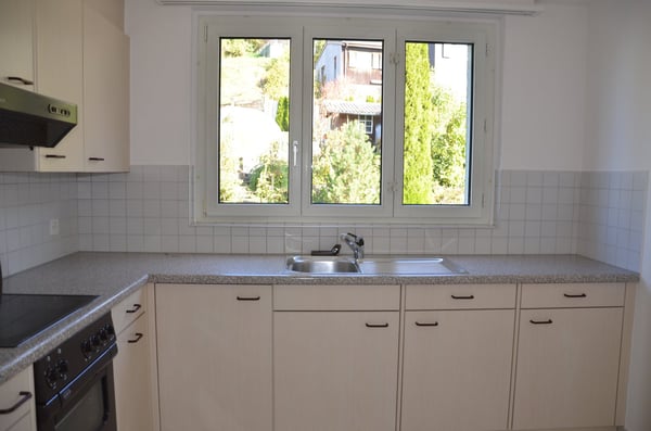 grosszügige 4.0-Zimmer-Wohnung mit grosszügigem Balkon an sonniger Lage 3