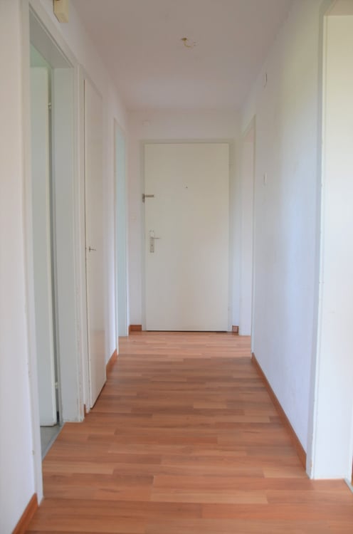 gepflegte 3.5 Zimmer-Wohnung mit Balkon beim Bahnhof 5