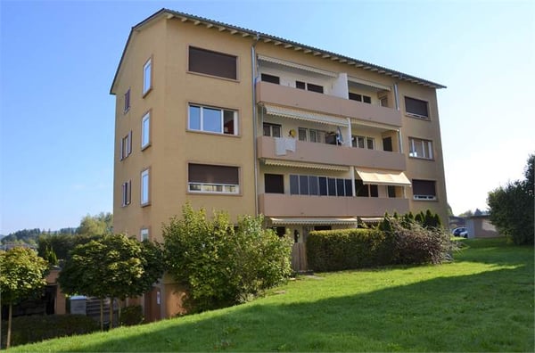 3.5-Zimmer-Wohnung an ruhiger Lage mit zwei sonnigen Balkonen 1