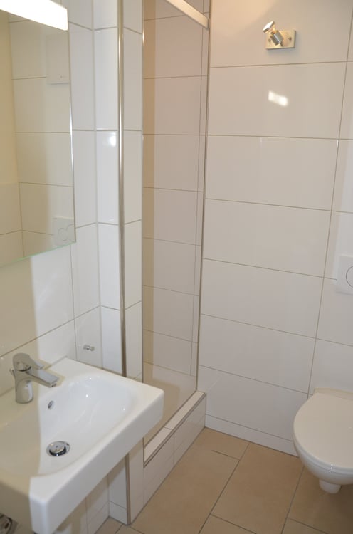 moderne 1.5-Zimmer-Wohnung mit Balkon und Lift im Haus an zentraler Lage 4