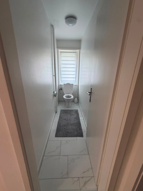 moderne 1-Zimmer-Wohnung mit zwei Balkonen 8