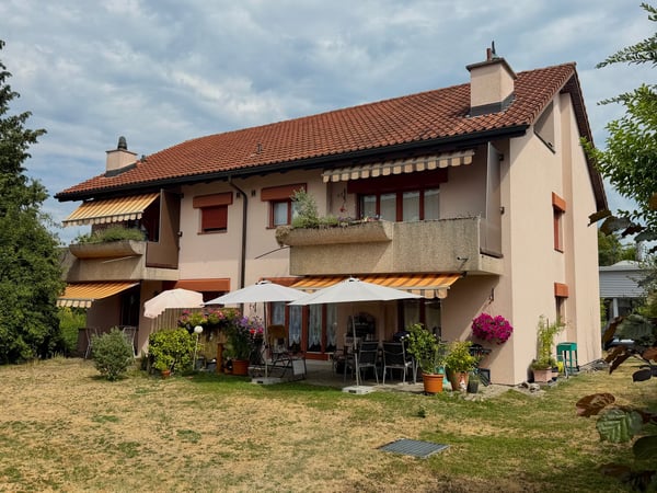 4.5-Zimmer-Maisonette-Wohnung mit zwei Balkonen mit Seesicht 3