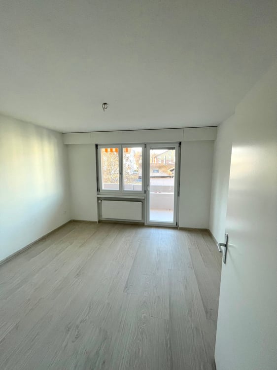 renovierte 3-Zimmer-Wohnung mit grossem sonnigem Balkon 7