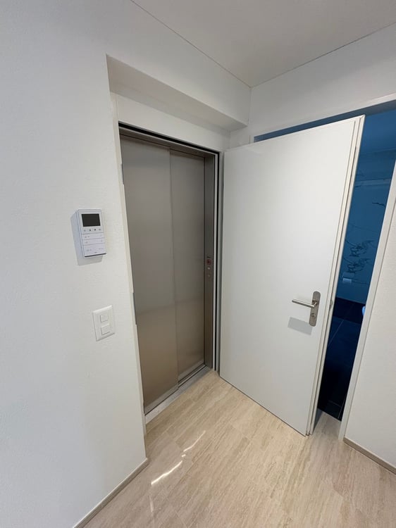 Erstbezug über den Dächern von Dübendorf sonnige Attika im modernen Neubau, zentral gelegen 8