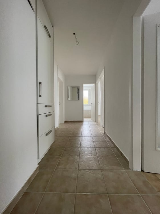 Attraktive 1-Zimmerwohnung mit Balkon an zentraler Lage im Kreis 12 8