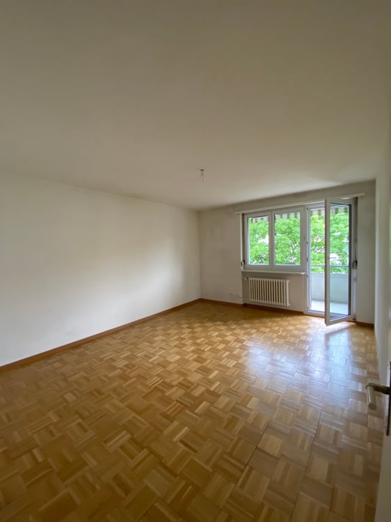 Attraktive 1-Zimmerwohnung mit Balkon an zentraler Lage im Kreis 12 3