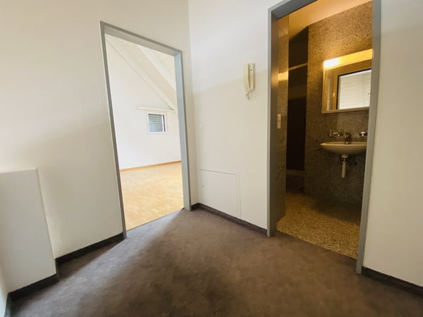 Grosszügige und helle Wohnung in familienfreundlichem Quartier 12