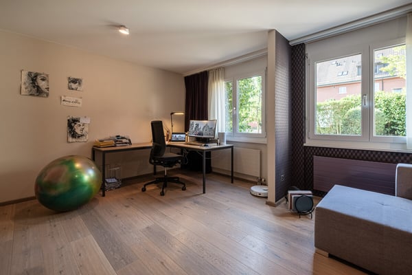 4.5-Zimmer-Gartenwohnung mit Potenzial 10
