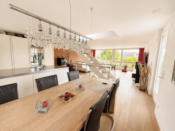 Familienfreundliches Eckeinfamilienhaus im Grünen 6