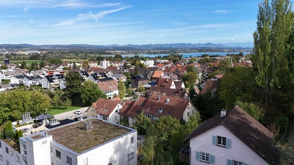 Maisonette-Wohnung mit Weitsicht zum Greifensee 10