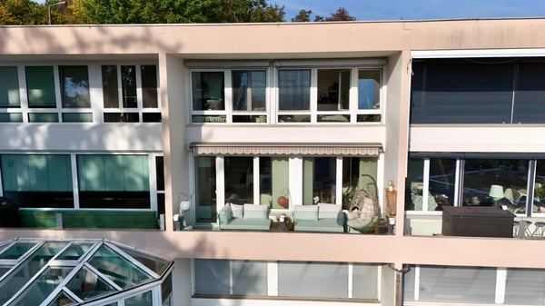 Maisonette-Wohnung mit Weitsicht zum Greifensee 9