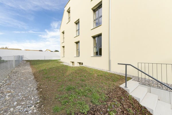 Moderne 3 ½ Zi-Erdgeschoss-Wohnung mit Gartenanteil in Illnau 3