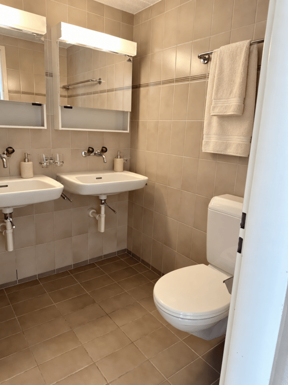Stilvolle 4.5-Zimmer-Dachwohnung in familienfreundlicher Lage, 7