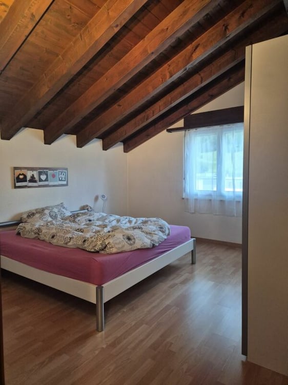 Zentral gelegene 4.5-Zimmer-Dachwohnung 5